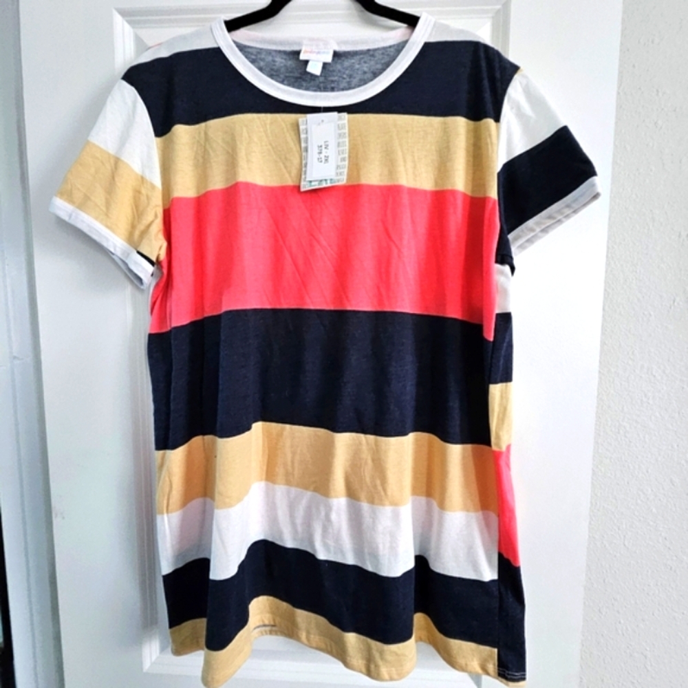 New nwt lularoe liv t shirt 2x 2xl